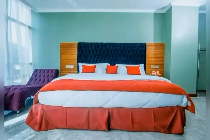 Executive Room